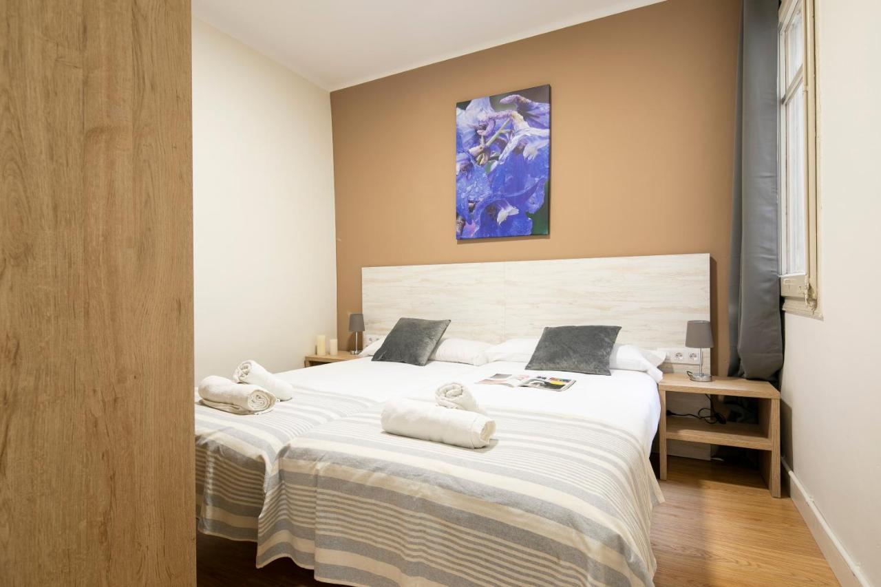 AB Sagrada Familia Views Apartment Barcelona Bagian luar foto