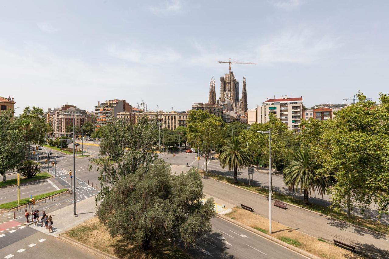 AB Sagrada Familia Views Apartment Barcelona Bagian luar foto