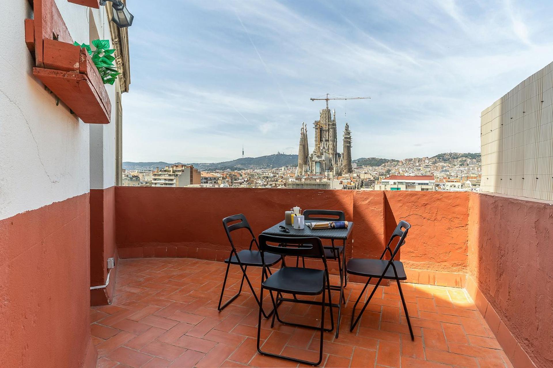 AB Sagrada Familia Views Apartment Barcelona Bagian luar foto